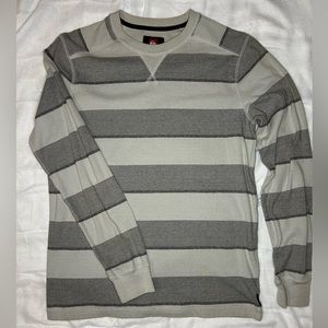 Quicksilver men’s light s sweater small